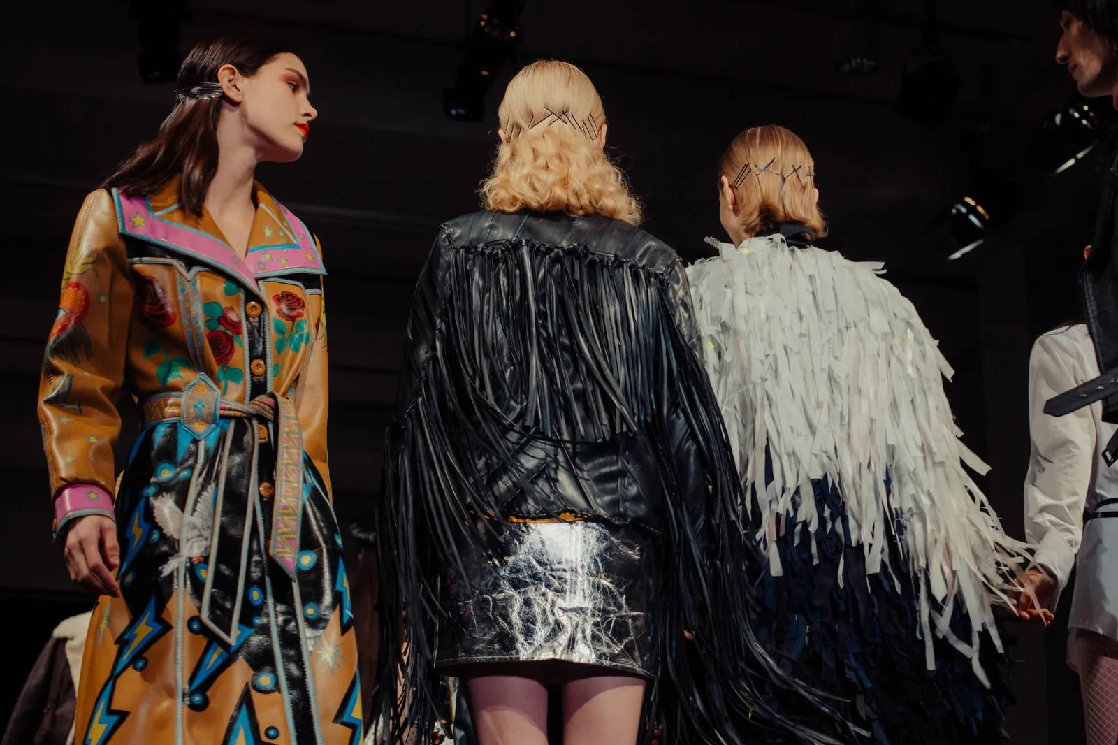 El auge de la moda vegana y su impacto en la industria textil y la sostenibilidad.